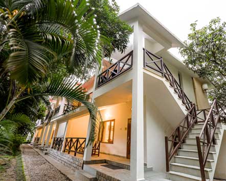 banyan retreat official website